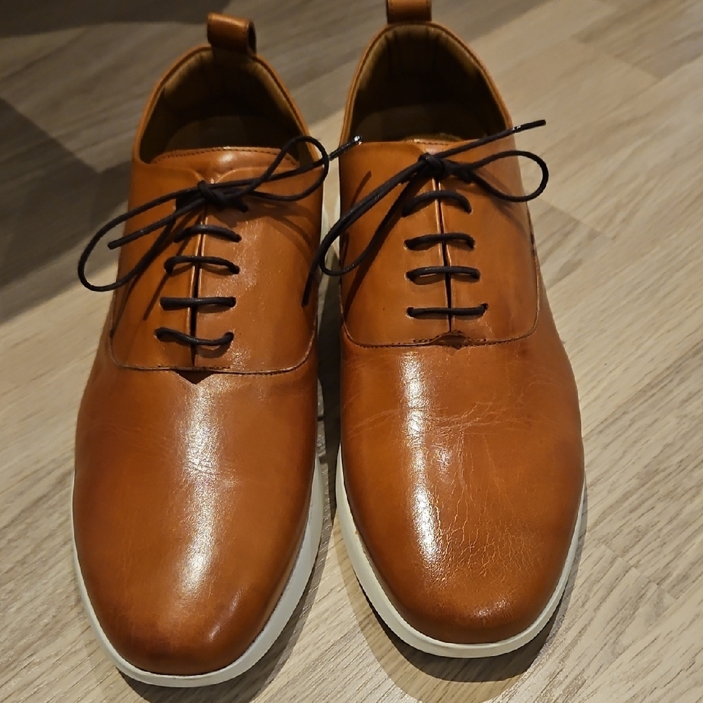 Elegant Tan Leather Oxfords Sneakers for Men